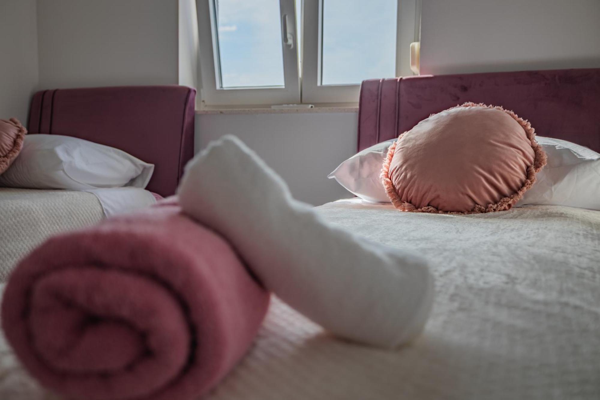 Seaview Apartments Roberta 자다르 객실 사진